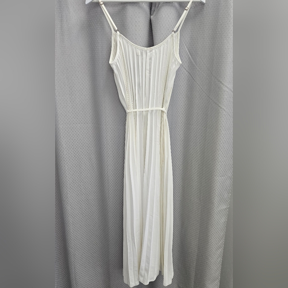 NWOT bishop + young White Maxi Dress - Picture 2 of 3